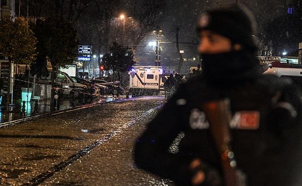 76. 6 Ocak - Sultanahmet'te Polise Canlı Bomba Saldırısı