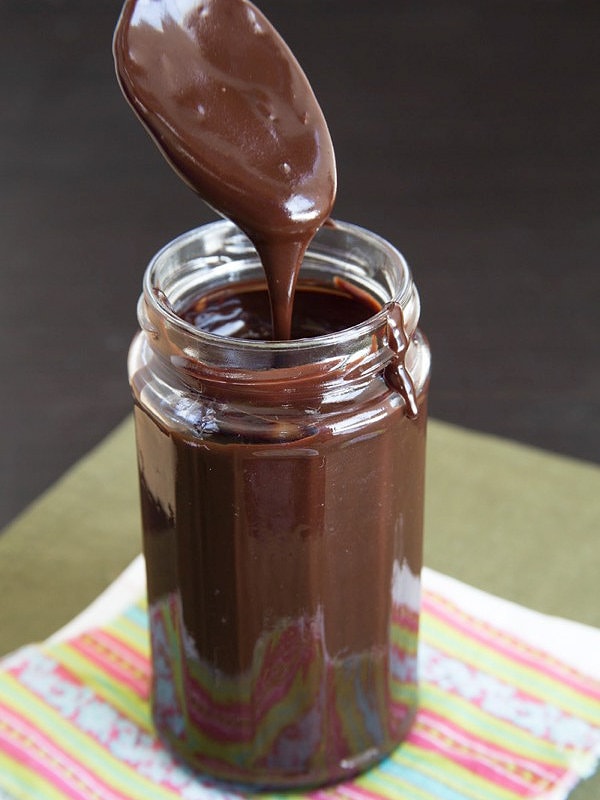 6. Сливочный соус фадж с «Бейлис»