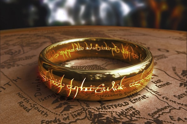 14. Görünmezliği Sağlayan Yüzük (Lord Of The Rings)