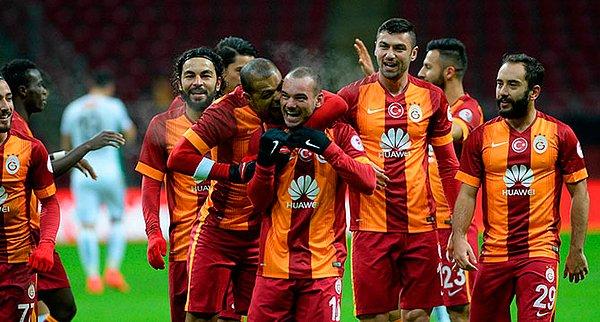 5. Galatasaray'ın Türkiye Süper Ligi Şampiyonu olması - Mayıs