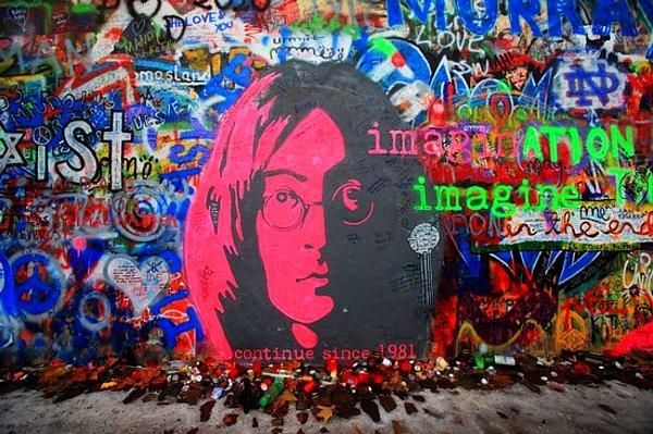 11. Merak edenler için, John Lennon Duvarı Çek Cumhuriyeti - Prag'da!