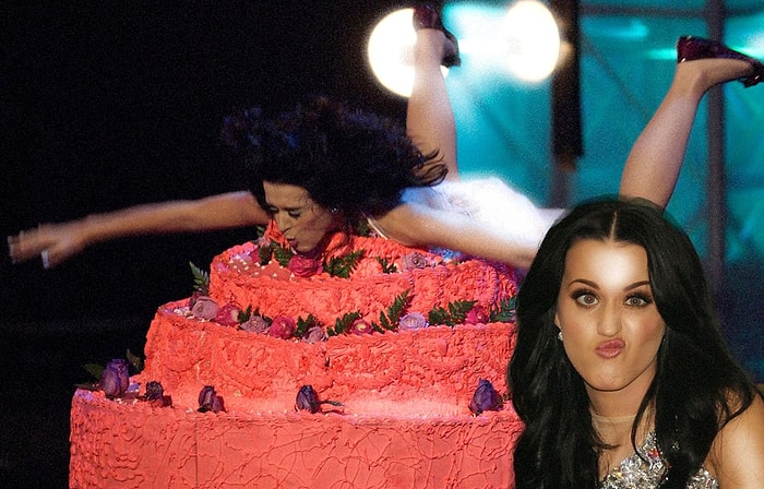 Ne Kadar Çabalasalar da Komik Duruma Düşmekten Kurtulamayan Ünlüler