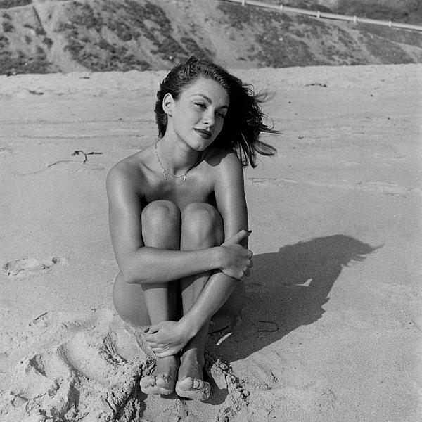 8. Bond kızlarından Linda Christian, 1945.
