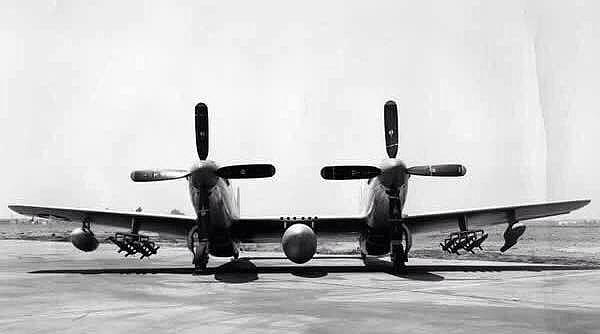 22. Kuzey Amerikan XF-82