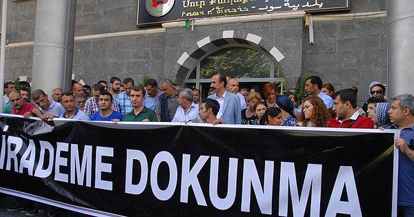 "Türkiye Cumhuriyeti'nin olduğu yerde özyönetim olmaz."