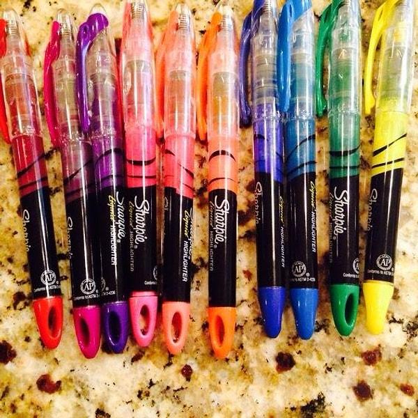 19. Fosforlu kalem koleksiyonunuzdaki renkler herkesi şaşırtır.