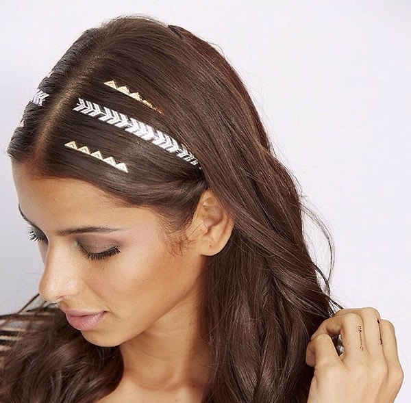 11. Татуировки на волосах? Почему они здесь? Они что заблудились?