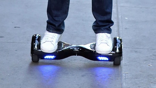 Önce Havayolları Yasakladı, Şimdi de Üniversiteler Hoverboard’ı Yasaklıyor