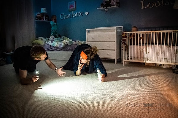 2. Выбраться из детской, где вам наконец удалось уложить ребенка - почти блокбастер.