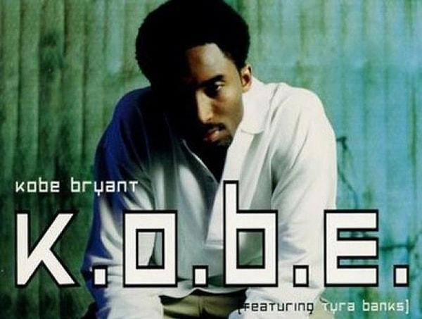 9. Geçtiğimiz yılın başında talihsiz bir şekilde aramızdan ayrılan Kobe Bryant da K.O.B.E. isimli bir albüm çıkartmıştı.
