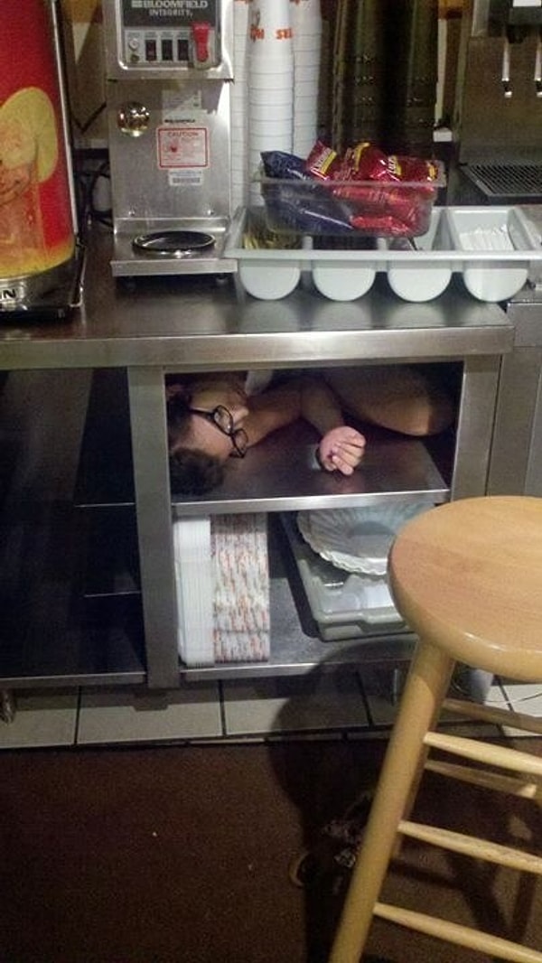 14. Кровать? Нет, не слышала.