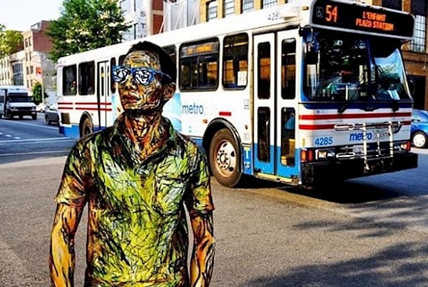 Сама Алекса не считает свое творчество настоящим искусством.