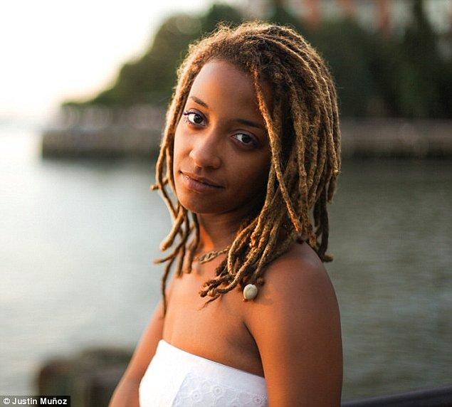 Amber Amour, 27 yaşında New York'lu bir aktivist