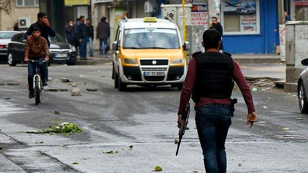 Uluslararası Kriz Grubu: '200 güvenlik görevlisi, 229 PKK'lı  ve 188 sivil öldü'