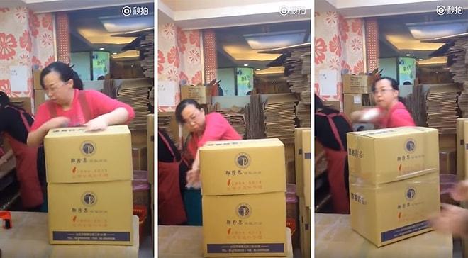 Çin Posta Servisi Tarafından Kiralanan Kung Fu Ustası Abla