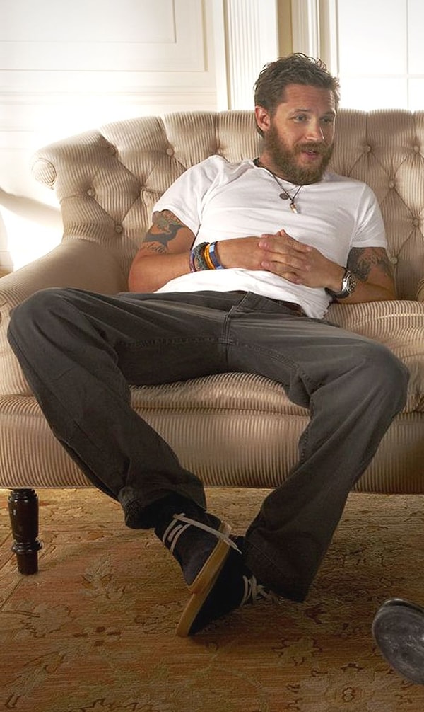 23. Исключительно скромный.