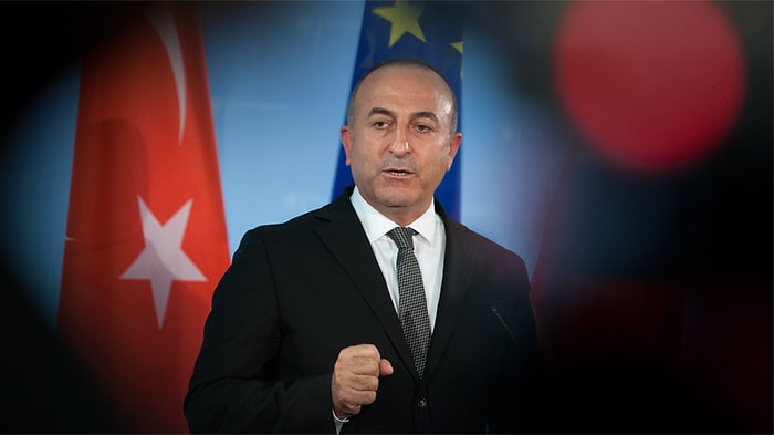 Çavuşoğlu'ndan İtalya'ya Sığınmacı Eleştirisi: Yardım Etmezseniz Oraya Gelirler