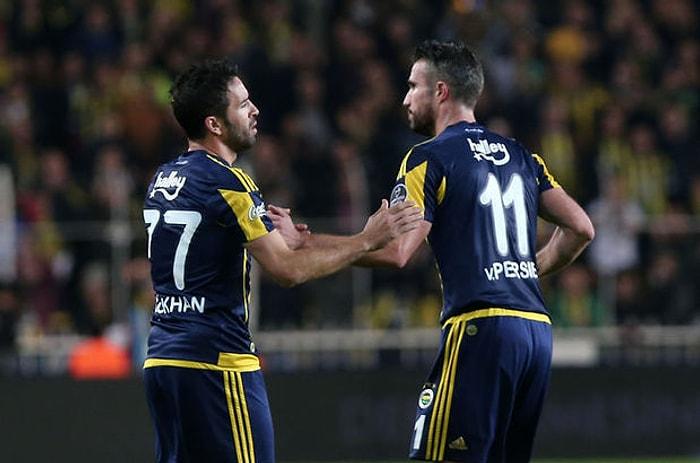 Fenerbahçe'ye Van Persie ve Gökhan Gönül'den Kötü Haber