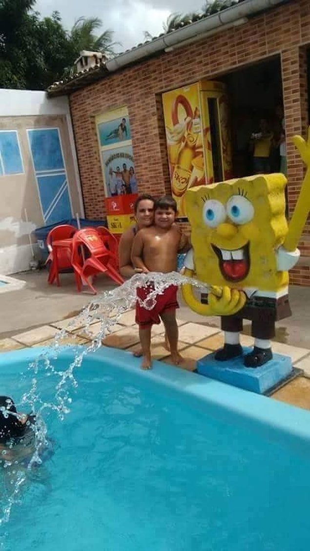 14. İnsan içinde terbiyesizlik yapan bu Sünger Bob...