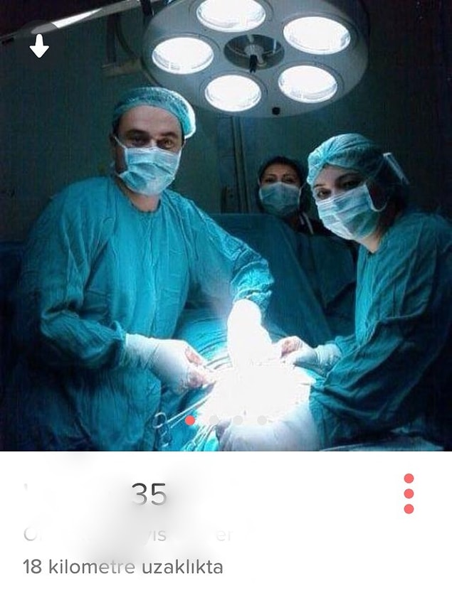 11. Merhaba ben doktorum, hıhım evet doktorum, tıp doktoru aynen. DOKTOR OLDUĞUMU SÖYLEMİŞ MİYDİM?