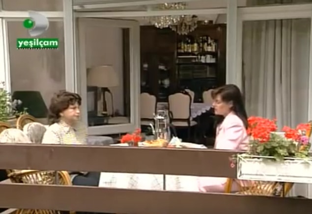 Şule'nin zengin damat meraklısı anası