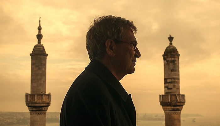 Orhan Pamuk'tan Yeni Roman: Kırmızı Saçlı Kadın