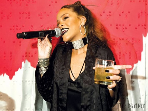 Бросайте все дела и скорее скачивайте альбом, приятного прослушивания!