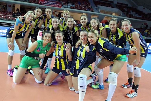 Fenerbahçe Grundig emin adımlarla ilerliyor