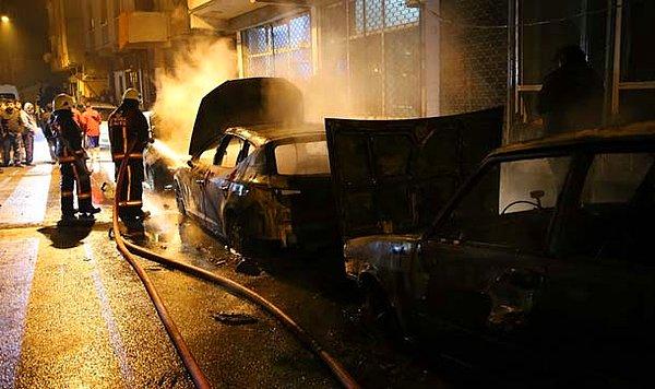 Ankara'da 2, Adana'da 3 Otomobil Kundaklandı