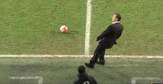 Önünde Patlayan Topa Muhteşem Bir Oyunculuk Sergileyerek Oscar'ı Hak Eden Teknik Direktör