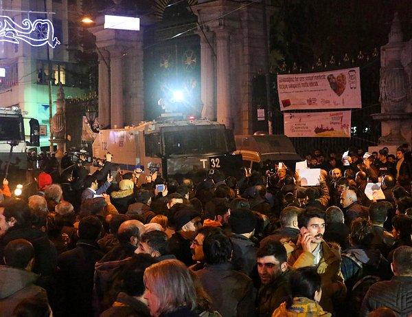 Galatasaray Meydanı'ndaki eyleme polis müdahalesi