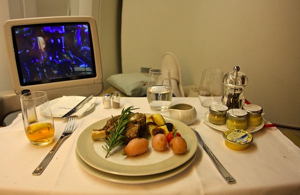 Обед в бизнес-классе: