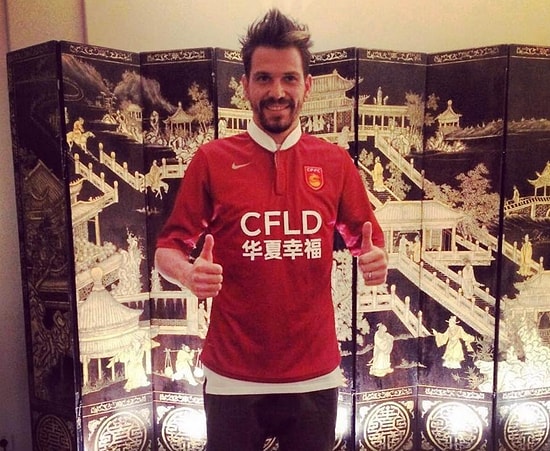 Ersan Gülüm Yeni Formasını Giydi