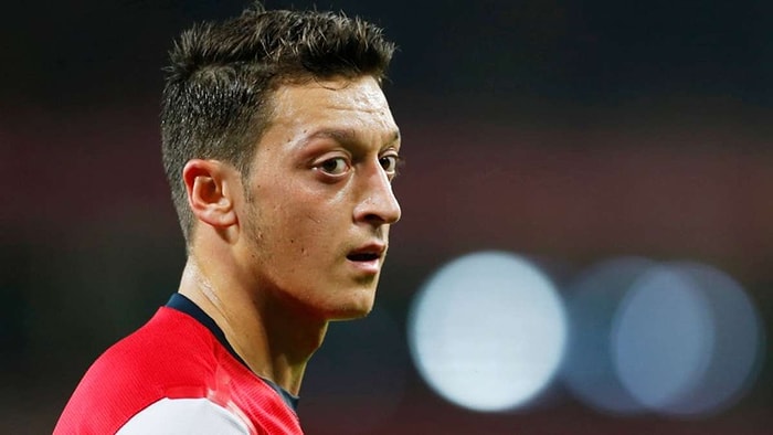 Mesut Özil'den Leicester City'e Övgü