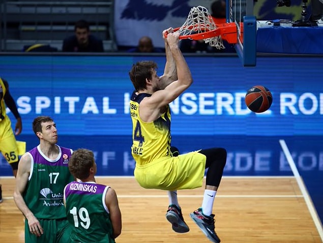 Fenerbahçe 80-59 Unicaja Malaga