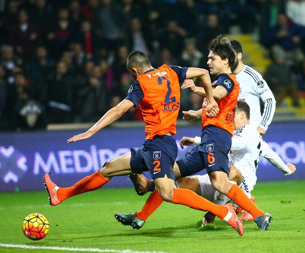 Medipol Başakşehir 2-2 Beşiktaş