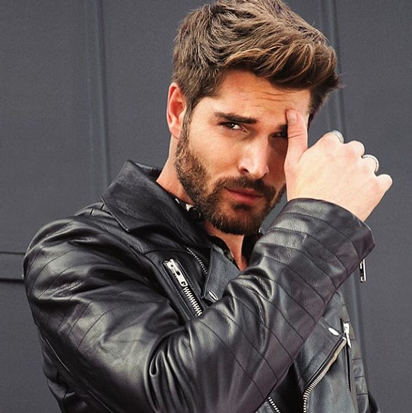 3. в городе Берлингтон, Онтарио, Канада.