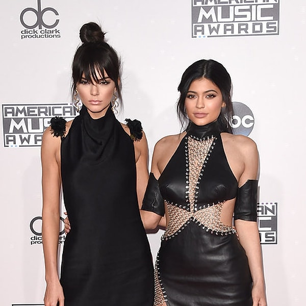 11. Если смогли Кендалл и Кайли, каждый сможет!