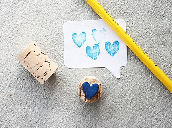 12. Кора - еще один неожиданный материал для штампов.