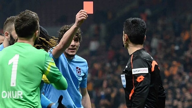11. Türkiye Süper Lig'inde kaç tane futbol takımı vardır?