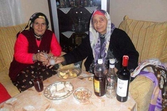 Herkesin Hayatında Bir Buse Vardır! Bizi Hayattan Soğutan 10 Buse Videosu