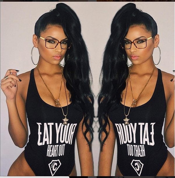 19. Недавно её спросили: "Планируешь ли ты сделать фотосессию в стиле ню?"