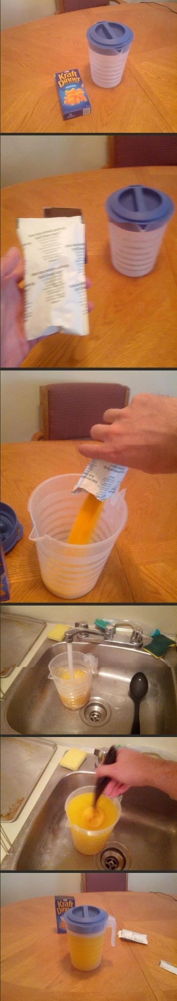 17. Налить в стакан не протеиновую смесь, а соус для спагетти.