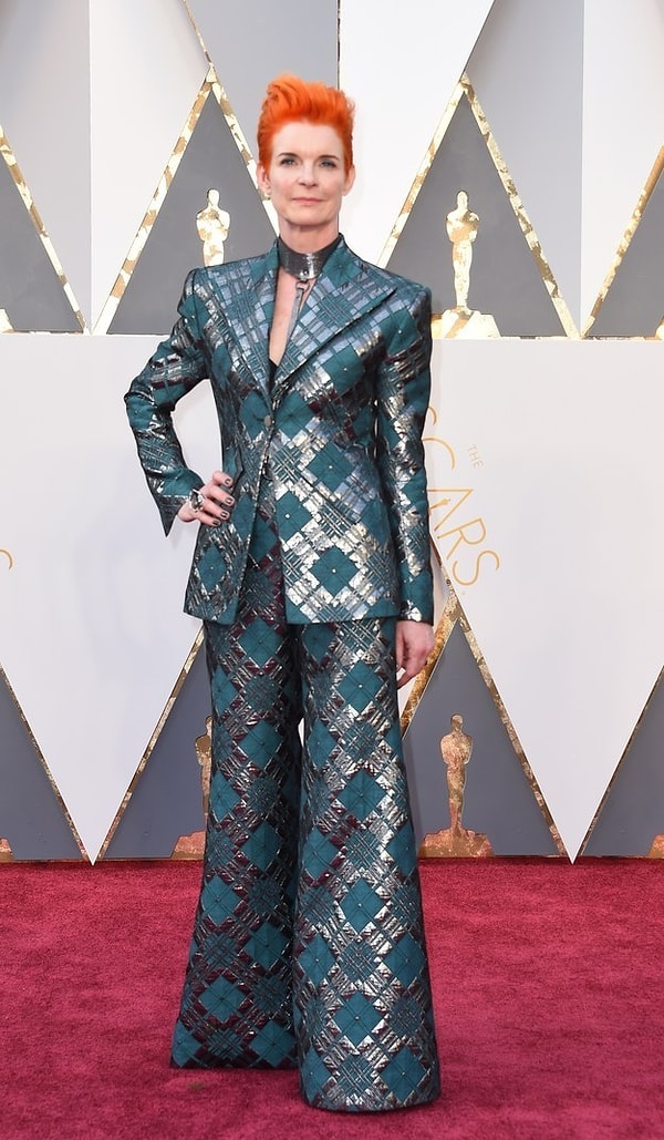 46. Сэнди Пауэлл