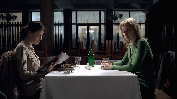 19. Румыния: 4 месяца, 3 недели и 2 дня / 4 luni, 3 saptamâni si 2 zile (2007)