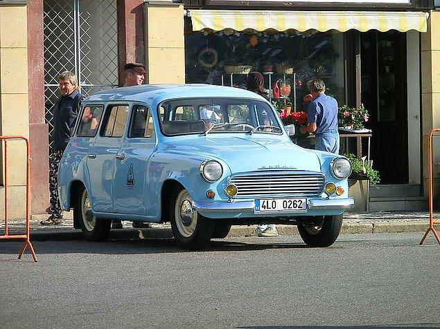 8. Škoda 1202