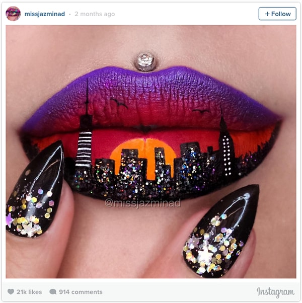 12. И даже с видом любимого города!