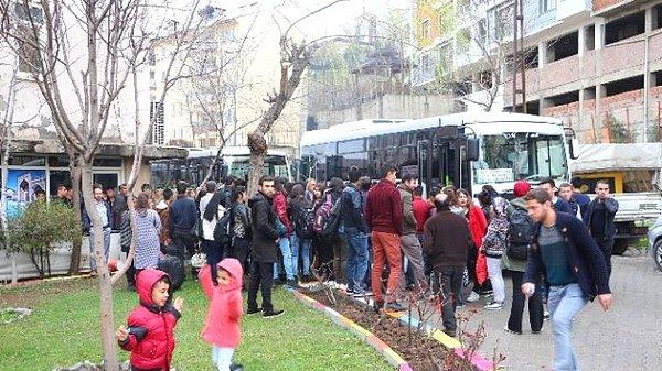 Şırnaklı öğrenciler Gaziantep'e götürüldü