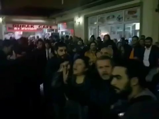 Bir Annenin Feryadı: 'Eğer Oğluma Bir Şey Olduysa Yıkarım Bu Memleketi!'