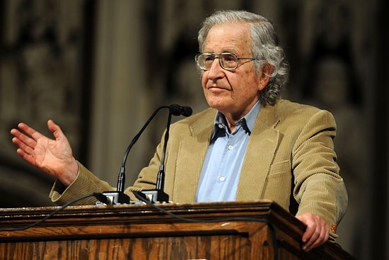 Chomsky: 'Erdoğan'ın Tavrı Türkiye ve Ötesi İçin Bir Tehdit'